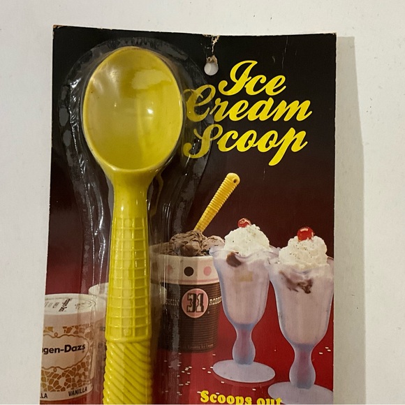 Vintage NOS Ice Cream Scoop Yellow - Picture 2 of 6